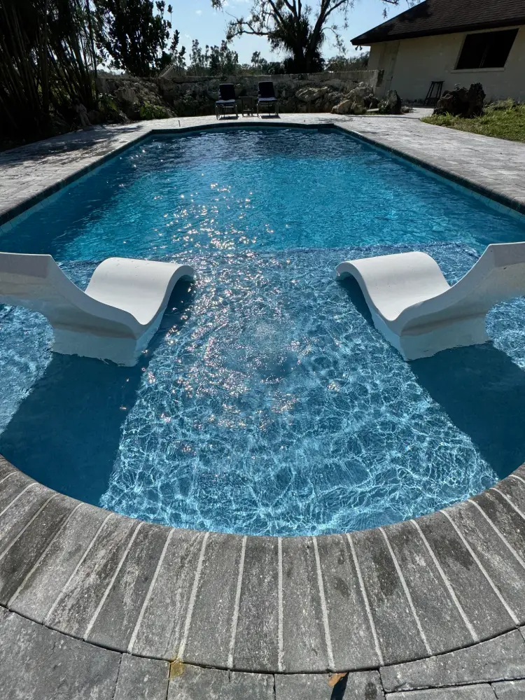 Clean residential pool in Port St Lucie